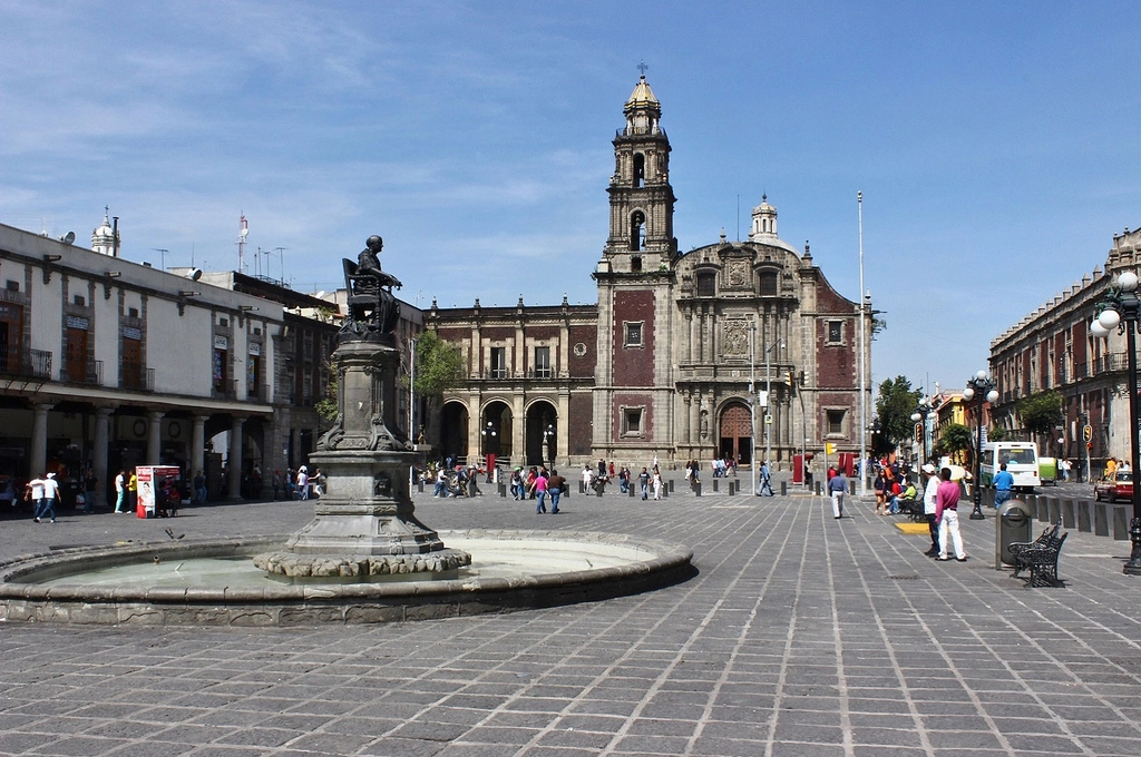 Plaza de Santo Domingo Plaza de Santo Domingo