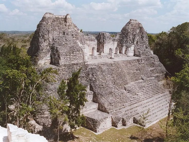 Zona arqueologíca de Becán, Campeche. Zona arqueologíca de Becán, Campeche.