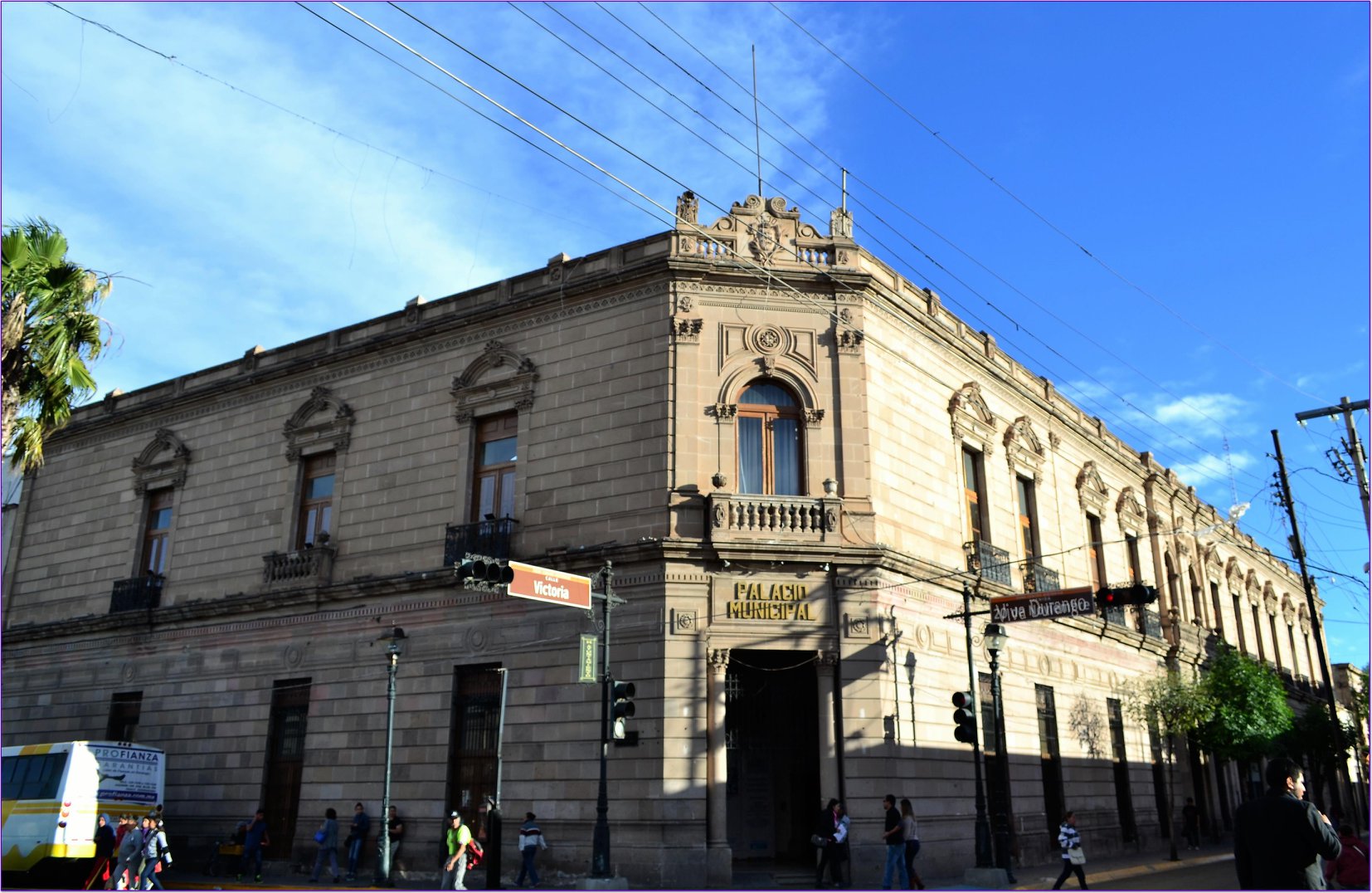 Palacio de Escárzaga. Palacio de Escárzaga.