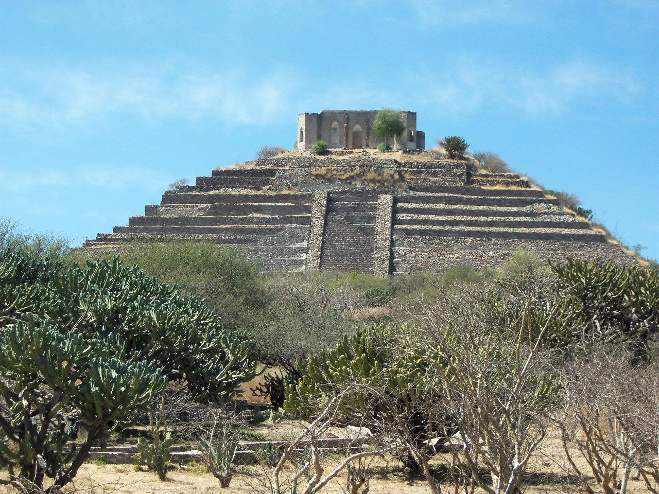piramide el cerrito en San Francisco Anbanica