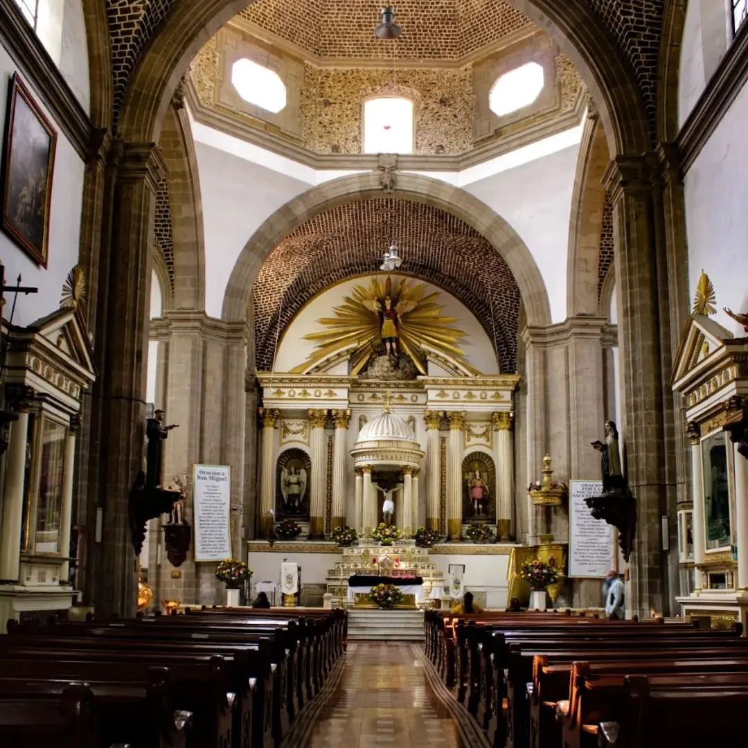 Parroquia de San Miguel Arcángel Parroquia de San Miguel Arcángel
