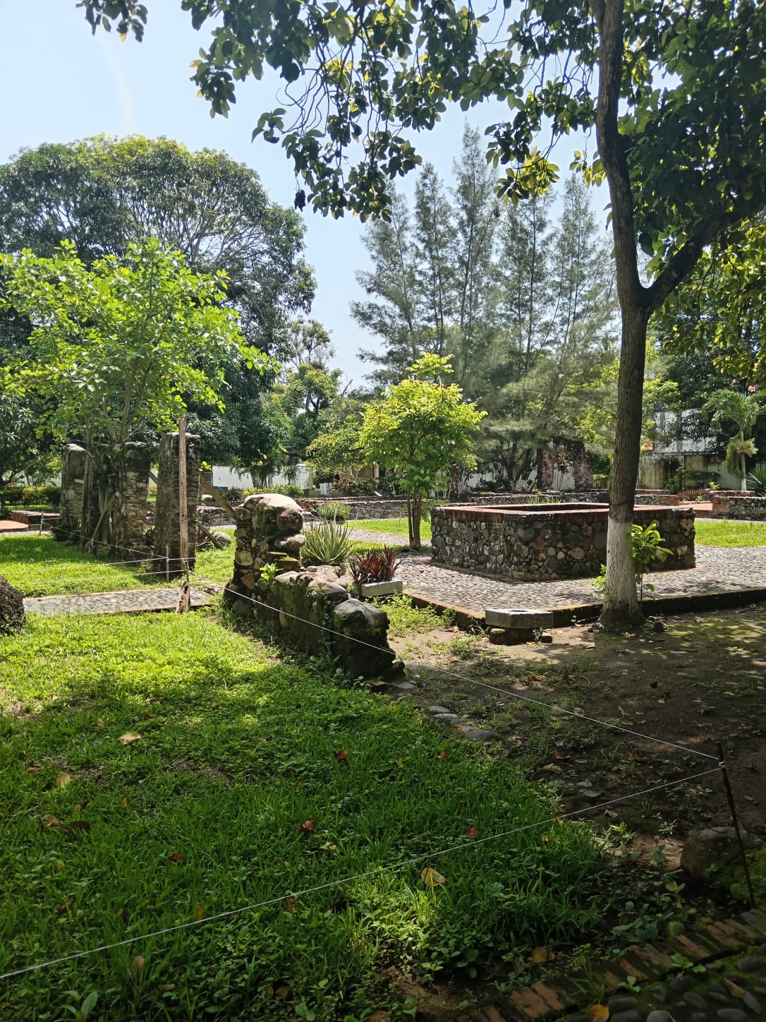 A 28 kilómetros del puerto de Veracruz se localiza La Antigua Veracruz, un lugar lleno de historia que cuenta los inicios de lo que hoy conocemos como nuestro país.