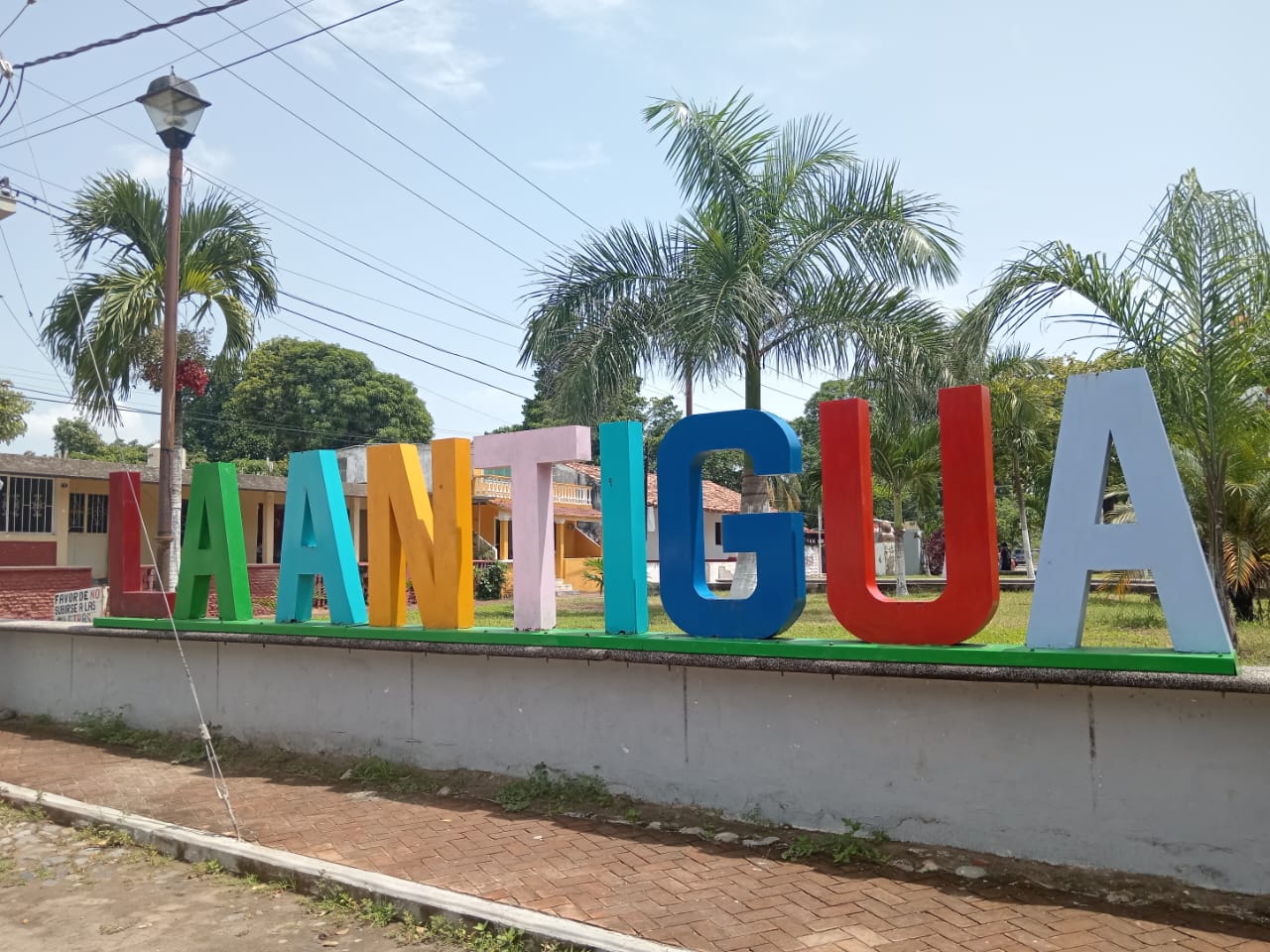 A 28 kilómetros del puerto de Veracruz se localiza La Antigua Veracruz, un lugar lleno de historia que cuenta los inicios de lo que hoy conocemos como nuestro país.