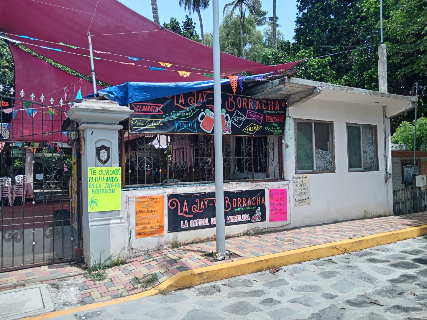 A 28 kilómetros del puerto de Veracruz se localiza La Antigua Veracruz, un lugar lleno de historia que cuenta los inicios de lo que hoy conocemos como nuestro país.