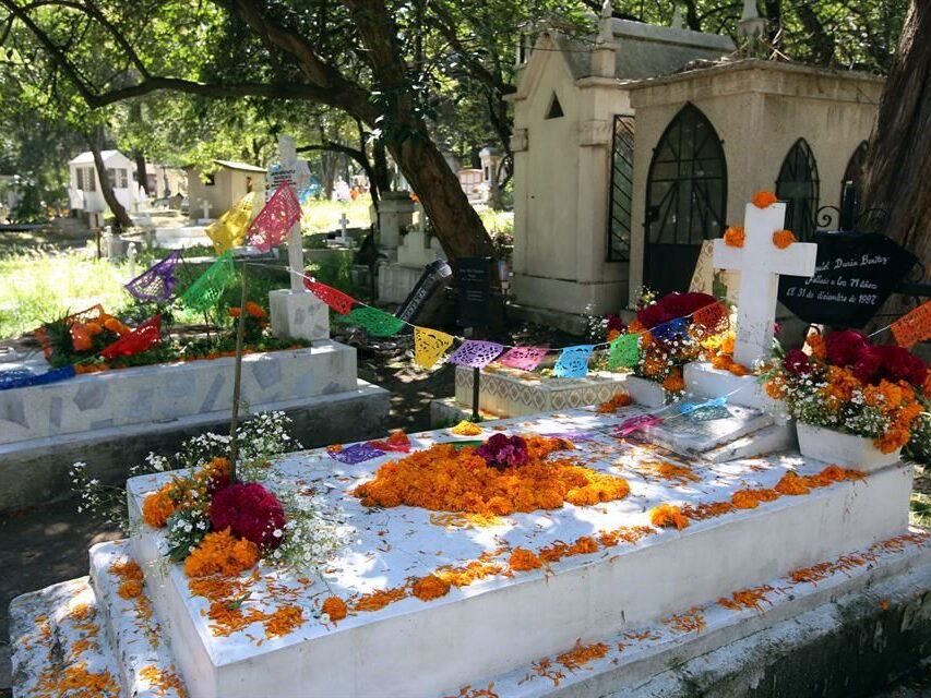 ¿Cuáles serán los horarios en panteones de CDMX por Día de Muertos? Te decimos ¿Cuáles serán los horarios en panteones de CDMX por Día de Muertos? Te decimos