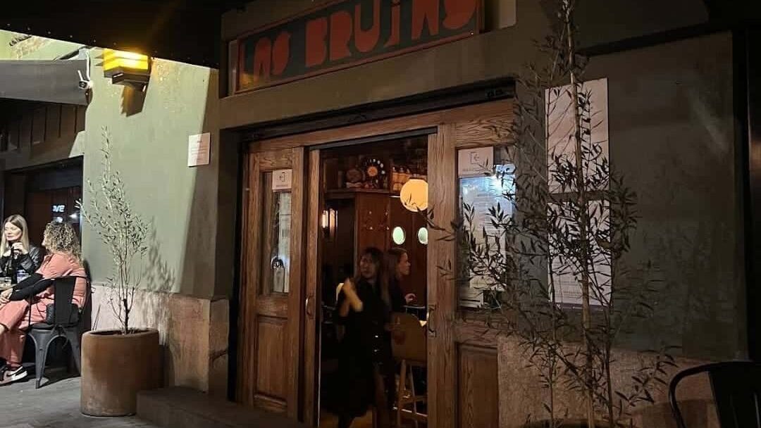 bar las brujas, negocios liderados por mujeres bar las brujas, negocios liderados por mujeres